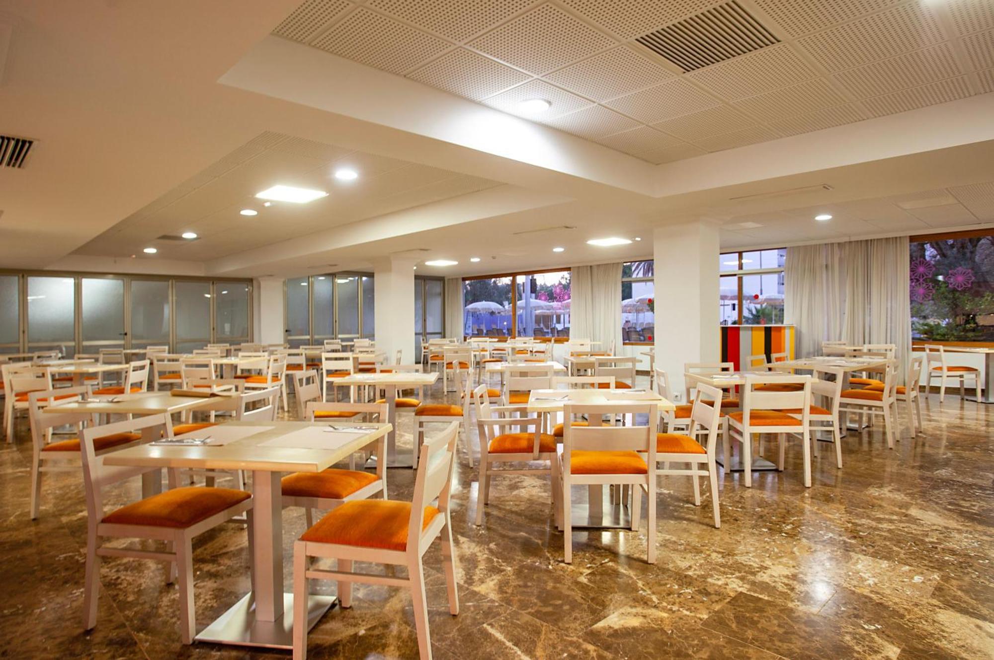 Hotel Puchet Ibiza Sant Antoni de Portmany Екстериор снимка