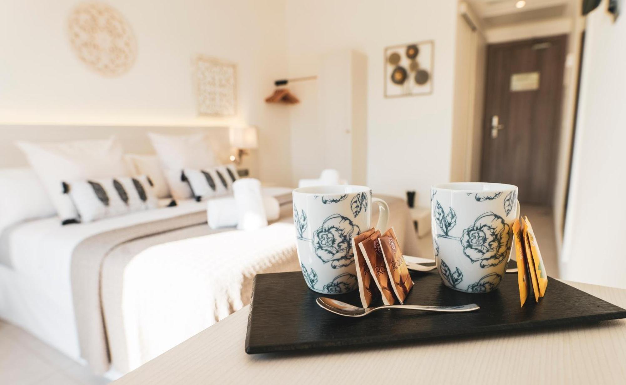 Hotel Puchet Ibiza Sant Antoni de Portmany Екстериор снимка