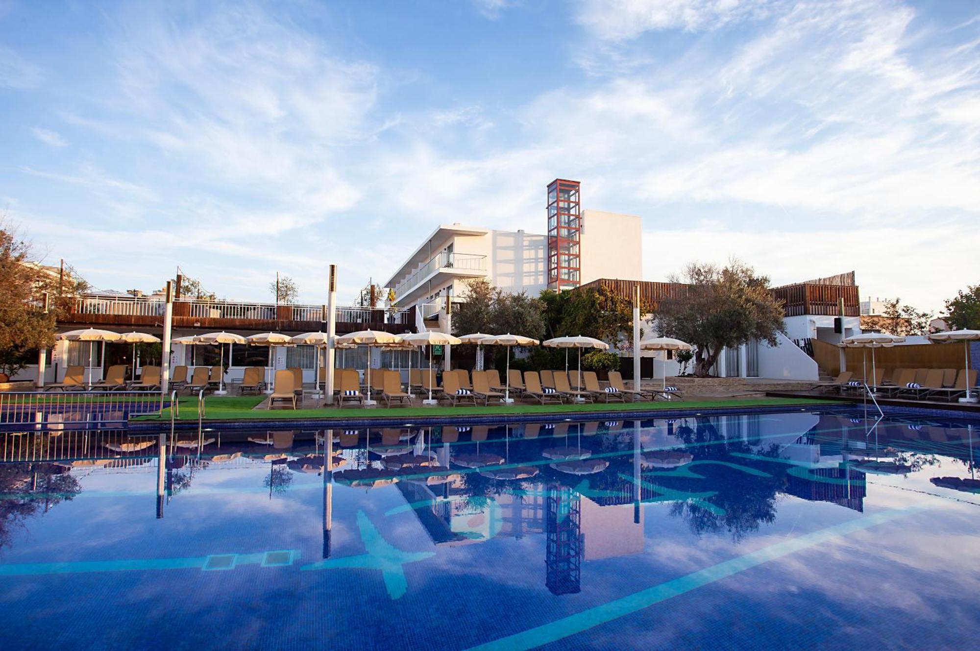 Hotel Puchet Ibiza Sant Antoni de Portmany Екстериор снимка